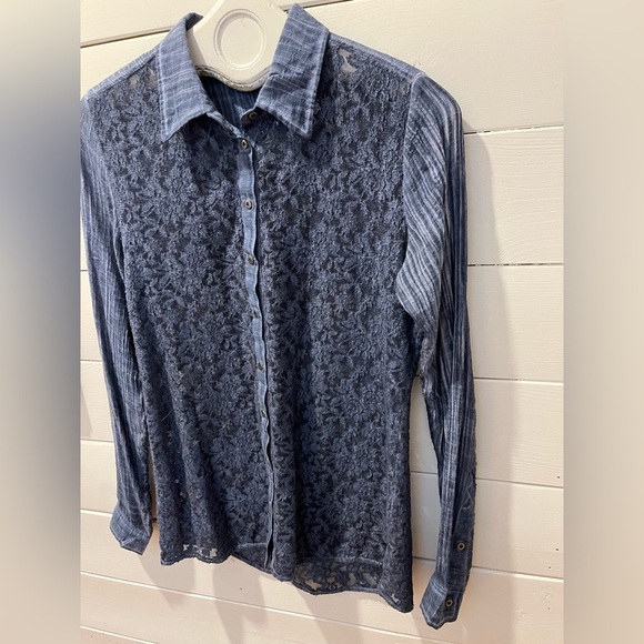 Lace & Chambray Button-Up Shirt – WILLIAM RAST Size M - Picture 6 of 9